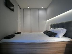 4UApartApartment suite Picasso