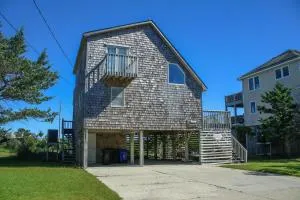 Salt Shaker #9-S - Waves