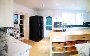 5 Bed House in Boston Lincolnshire- Sleeps 13