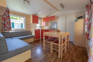 Campings Camping RCN La Bastide en Ardeche : photos des chambres