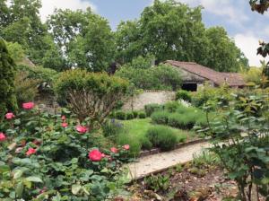 Maisons de vacances Maison de 4 chambres avec jardin et wifi a Julienne : photos des chambres