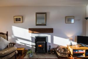 Dunfanaghy - Sea Views- in village - parking