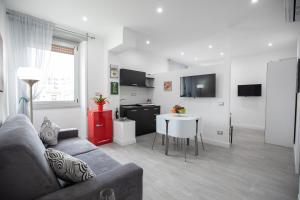 Napolidays Toledo Apartment By Dimorra