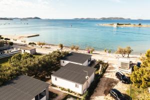 Rasin Mobile Homes 
