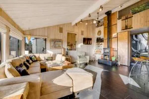 Eurella - Walsh Landing