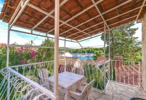 Apartment 2 room in Apartments Mari-30m from the sea