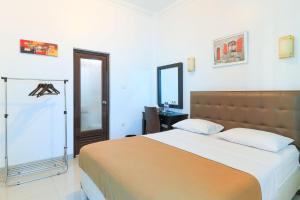 Ge JacMart Homestay Makassar