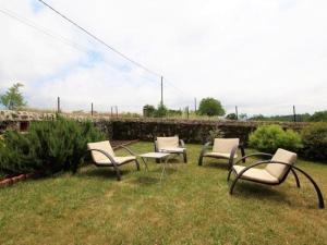 Maisons de vacances Ferme du XIXe avec cheminee, pres des gorges du Doulon - FR-1-582-227 : photos des chambres