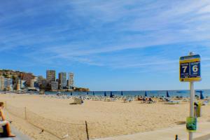 CABALLOS PREMIUM 16-F Levante Beach