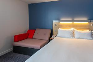 Hotels Holiday Inn Express Saint-Nazaire, an IHG Hotel : photos des chambres