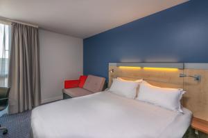 Hotels Holiday Inn Express Saint-Nazaire, an IHG Hotel : photos des chambres