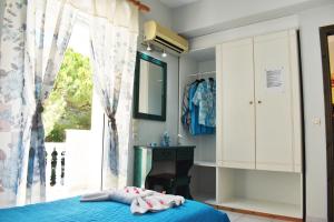 Kuris Studios & Apartments Zakynthos Greece