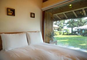 The Seaes Hotel & Resort