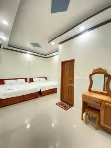 Tùng Thủy Homestay - Dinh Thầy Thím Lagi - Bàu Dòi