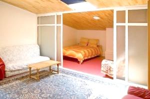Appartements Appartement de 3 chambres avec piscine partagee jardin amenage et wifi a Berre les Alpes : photos des chambres