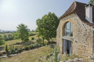 Maisons de vacances Maison d'une chambre avec piscine privee terrasse amenagee et wifi a Fons : photos des chambres