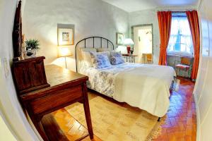 Charming apartment in Porto, 60 m², historic center