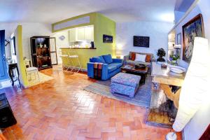 Charming apartment in Porto, 60 m², historic center