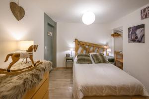 Appartement spacieux à Orcières – Vue sur la montagne.