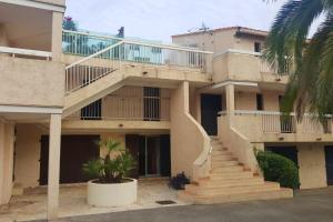 Appartement charmant à Saint-Aygulf avec jardin privé