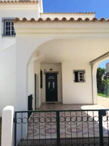 Modern house in Altura with terrace and city view