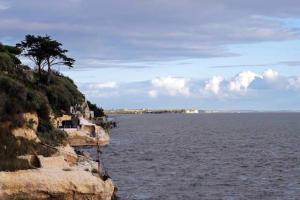 Maisons de vacances Maison de 2 chambres avec jardin clos et wifi a Le Verdon sur Mer a 3 km de la plage : photos des chambres