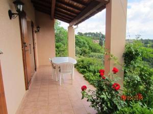 Maisons de vacances Maison de 3 chambres avec jardin clos a Planzolles : photos des chambres