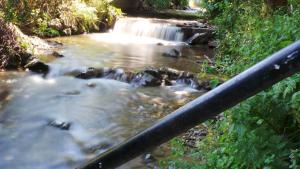 Spacious chalet in Sibiel with mountain and lake views + Jacuzzi