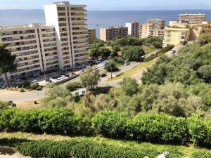 Appartements Appartement d'une chambre avec vue sur la mer terrasse amenagee et wifi a Ajaccio : photos des chambres