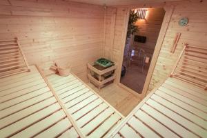 Maison de charme à Arçay avec jacuzzi