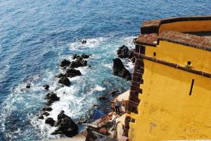 Cosy apartment in Funchal, sea and mountain views, 35 m²