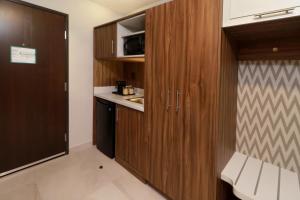 Holiday Inn & Suites Monterrey Apodaca Zona Airport, an IHG hotel