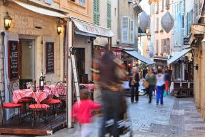 Hotels Best Western Hotel des Orangers Cannes : photos des chambres