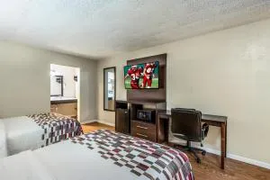 Red Roof Inn & Suites Wapakoneta - Russells Point