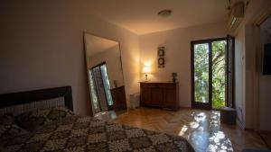 Уютная квартира в тени старого дуба