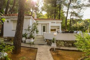 villa Hara Skiathos Greece