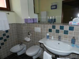 B&B lAngolo di Rosina con ristorante