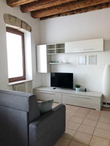 ROSE E TULIPANI 2 - VICINO OSPEDALE NEGRAR