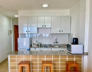 Seaview Friendly Holiday Home 4