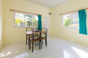 บ้านสวนวารินทร์ รีสอร์ท