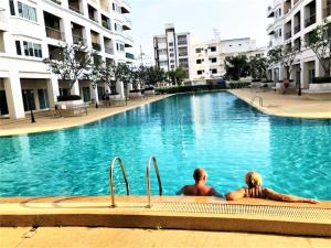 Platinum Suites Studio Condo Jomtien - Sleeps 2