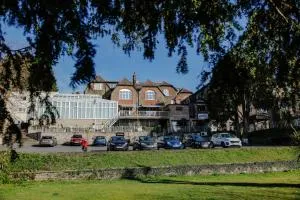 The Diplomat Hotel Restaurant & Spa - Banc-y-felin