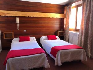 Twin Room without Balcony room in Hotel Restaurant La Pendine