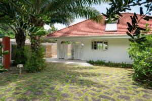 Ixora Villa