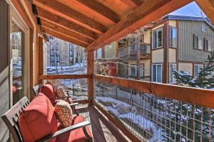 Ski-InOut Snowmass Condo w Community Hot Tub!
