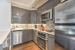 Ski-InOut Snowmass Condo w Community Hot Tub!