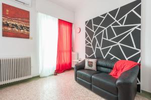 Private Rooms Athens - Shared Bathroom