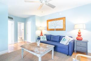 Cute One Bedroom at The Coral Resort apts