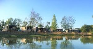 Campings Camping la Haie Penee **** : photos des chambres