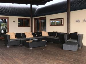 Byron Bay hinterland house - amazing sunset views!